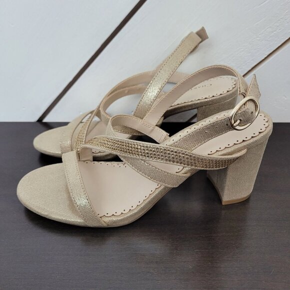 NEW Charter Club Lunah Women's 6.5M Gold Strappy Heel Sandals - Picture 2 of 8